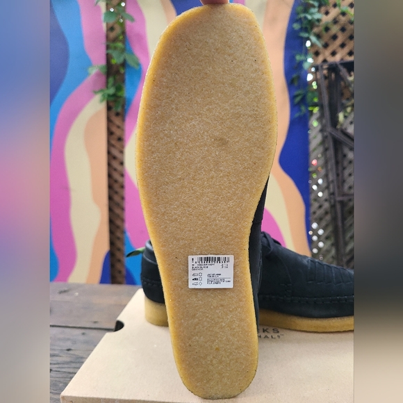 Clarks Weaver Weft black suede shoes US M 12 - Picture 5 of 7